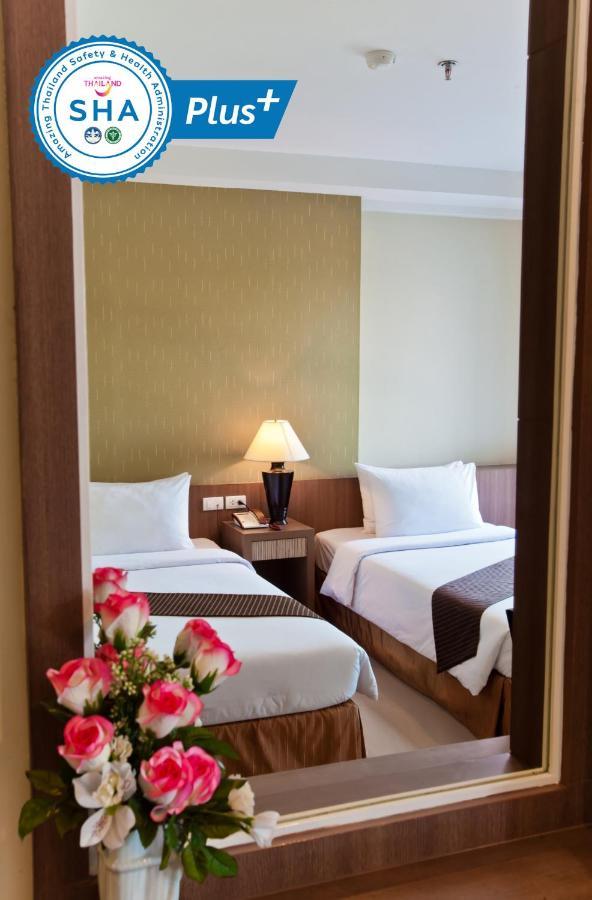 The Platinum Suite Bangkok Eksteriør billede