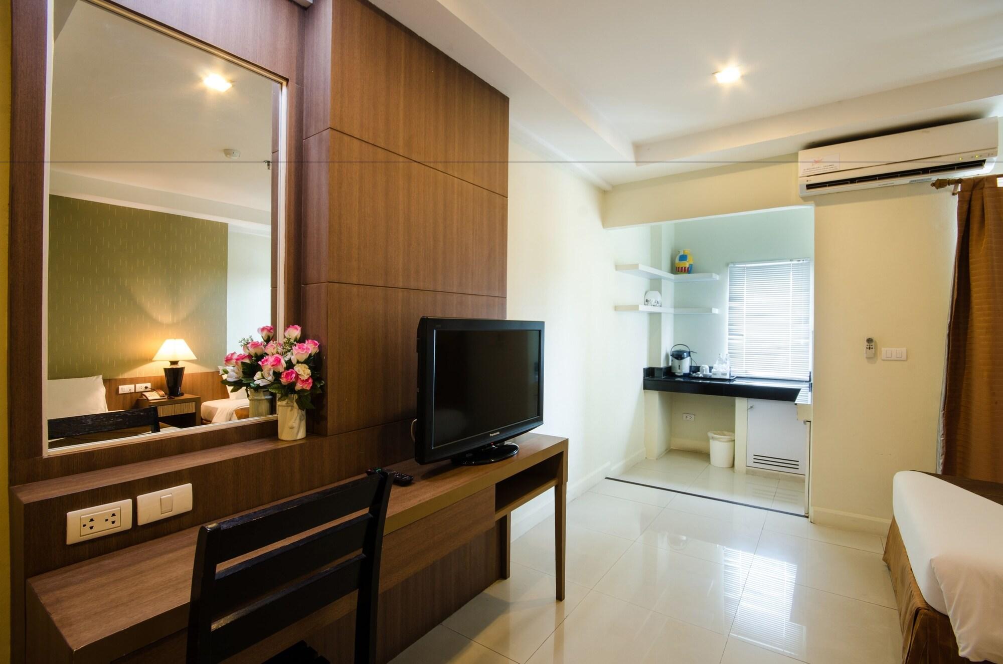 The Platinum Suite Bangkok Eksteriør billede