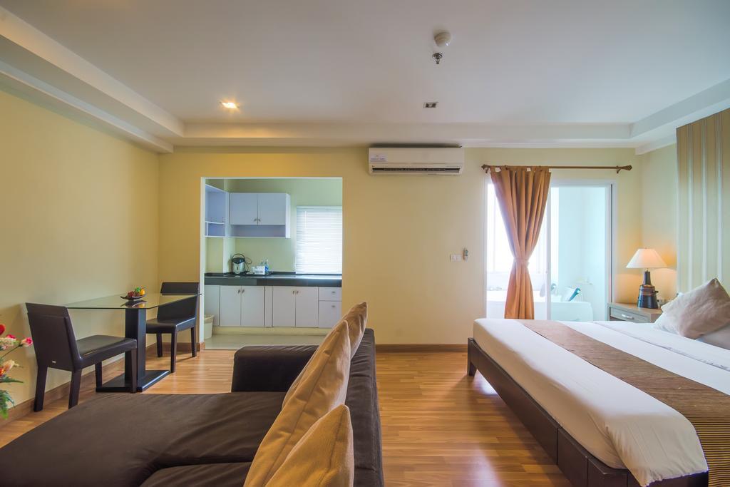 The Platinum Suite Bangkok Eksteriør billede