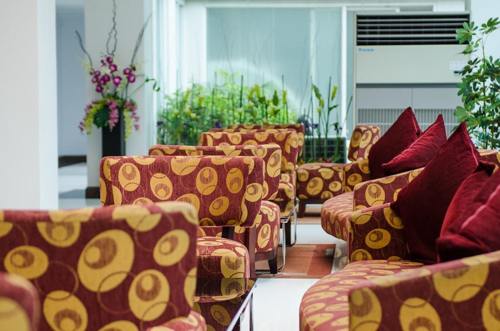 The Platinum Suite Bangkok Eksteriør billede
